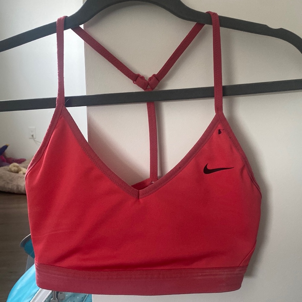 Nike sports bra size S